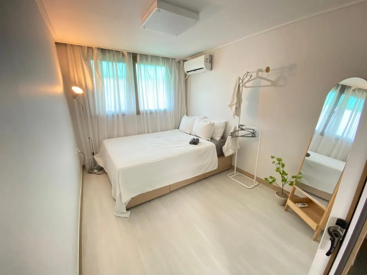 Guest house P1 Hongdea 3 Bedrooms Unit Seoul