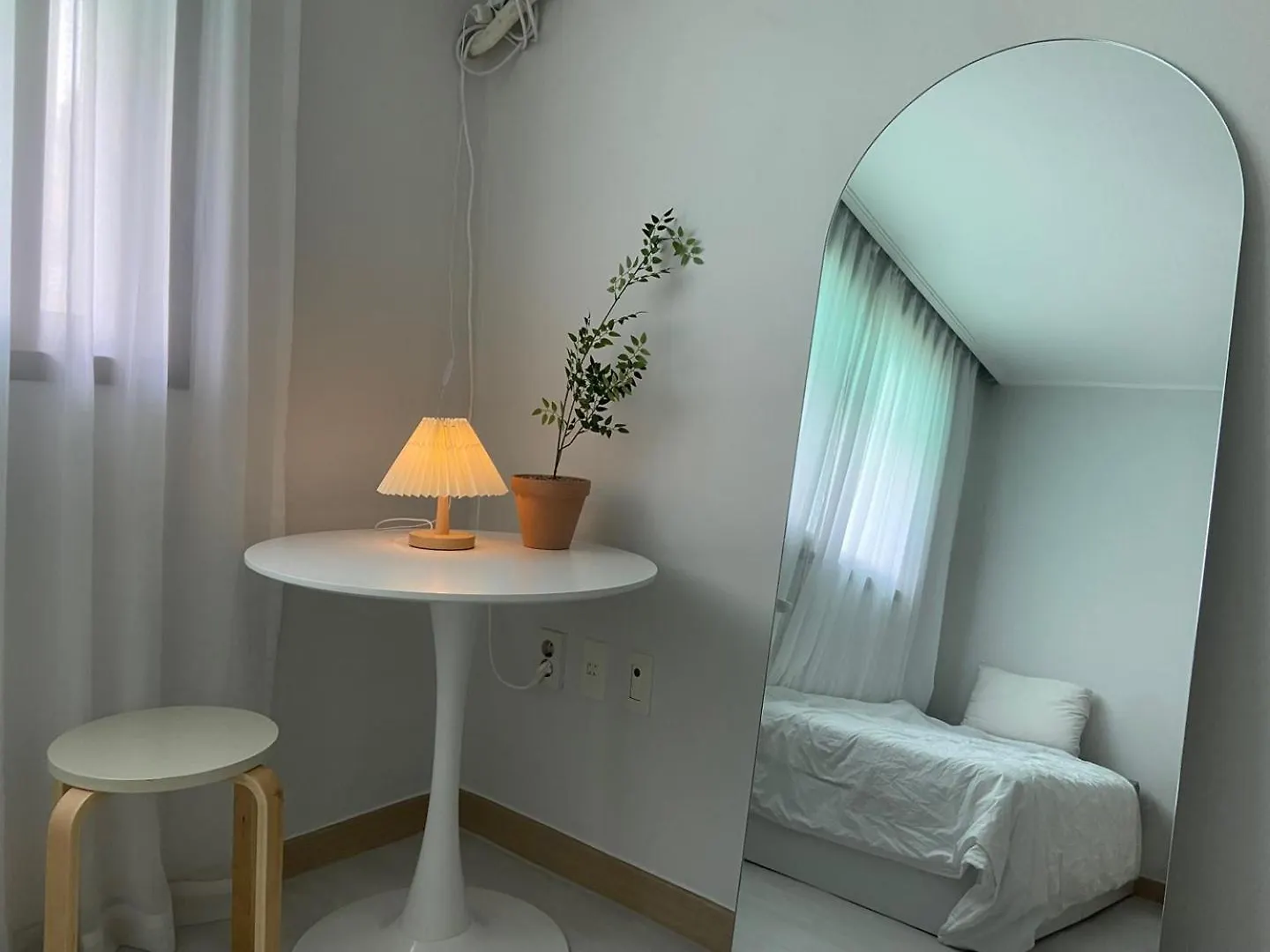 Guest house P1 Hongdea 3 Bedrooms Unit Seoul South Korea